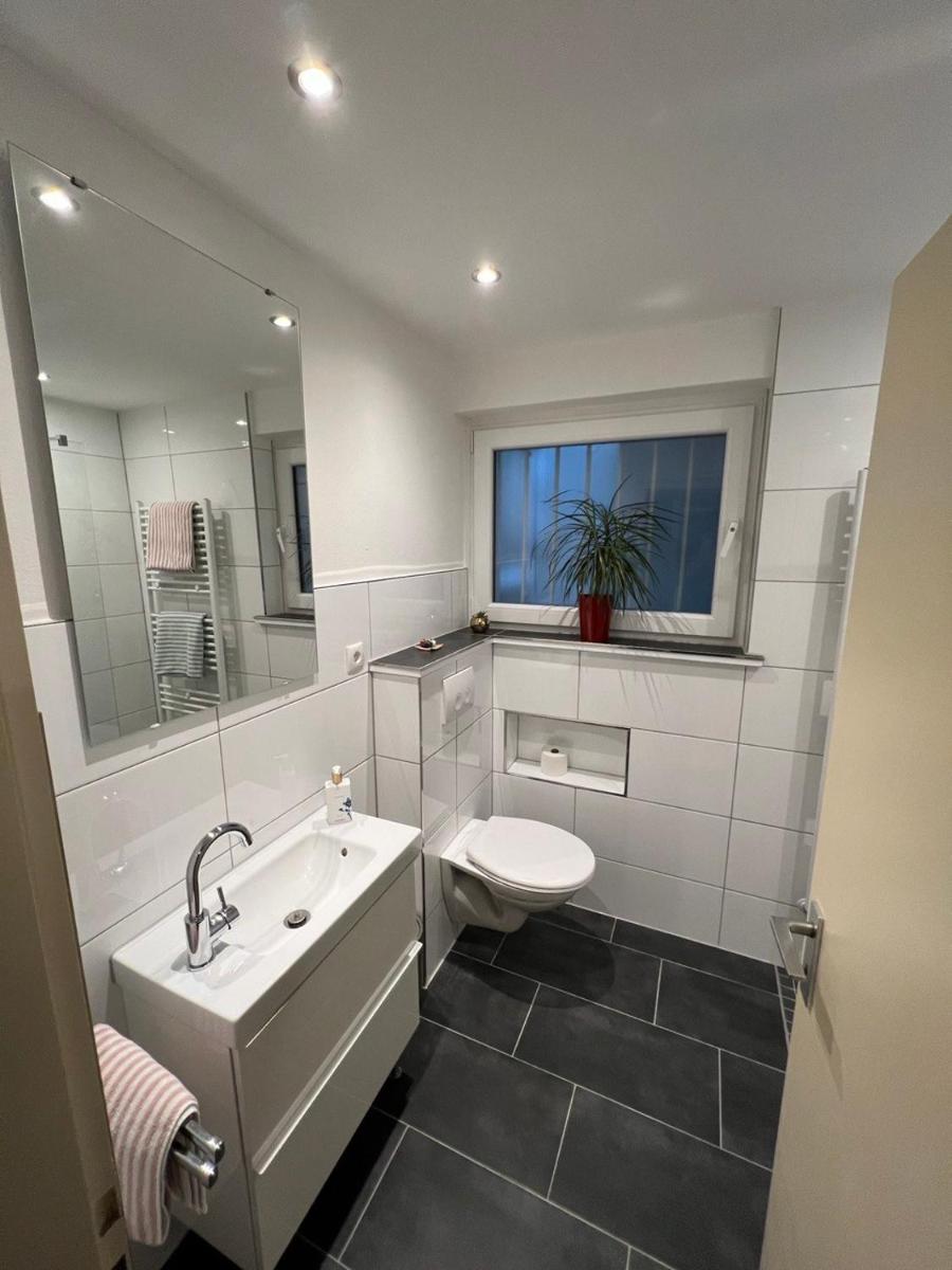 Großzügiges Zimmer mit Terrasse am Rheinsteig - Housity