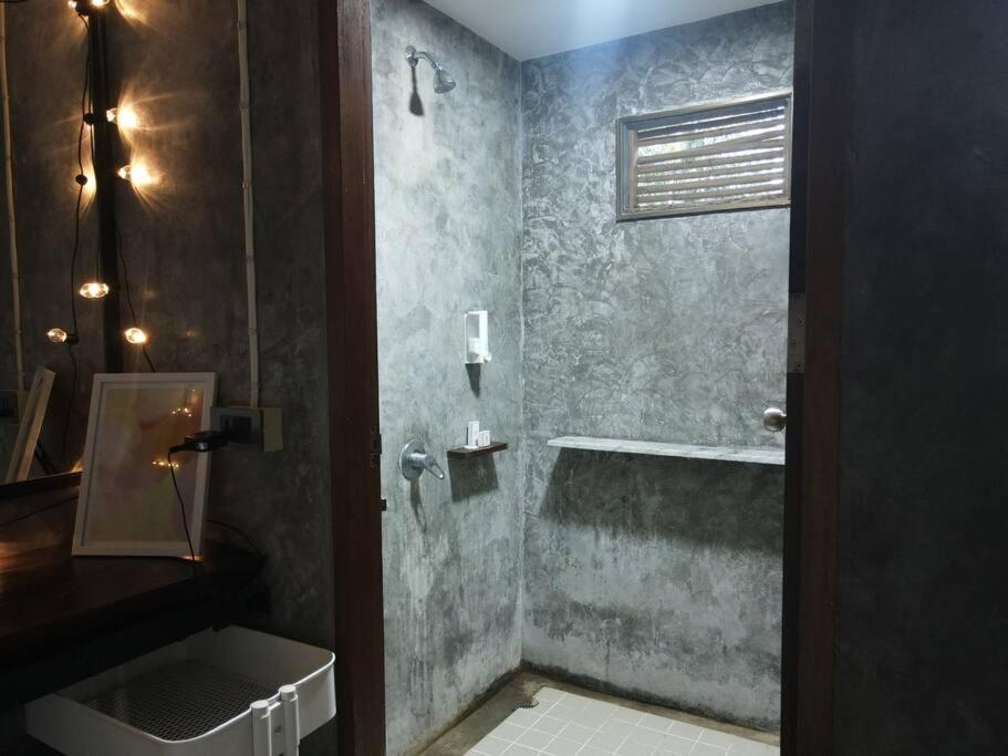 Sook Villa - Housity