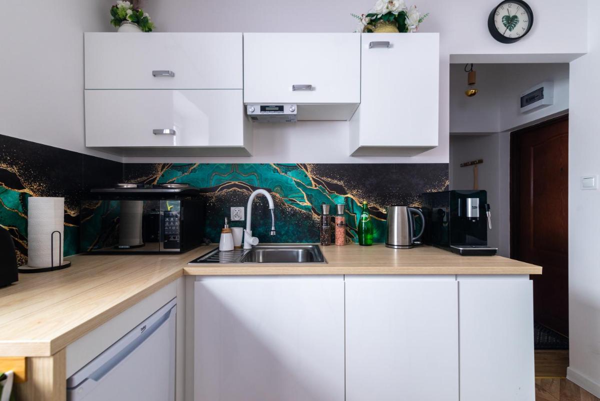 APARTAMENT ZIELONO MI...... - Housity