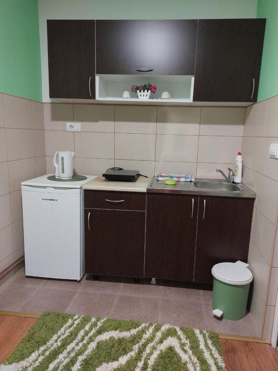 Apartmani KNEŽEVIĆ - Housity
