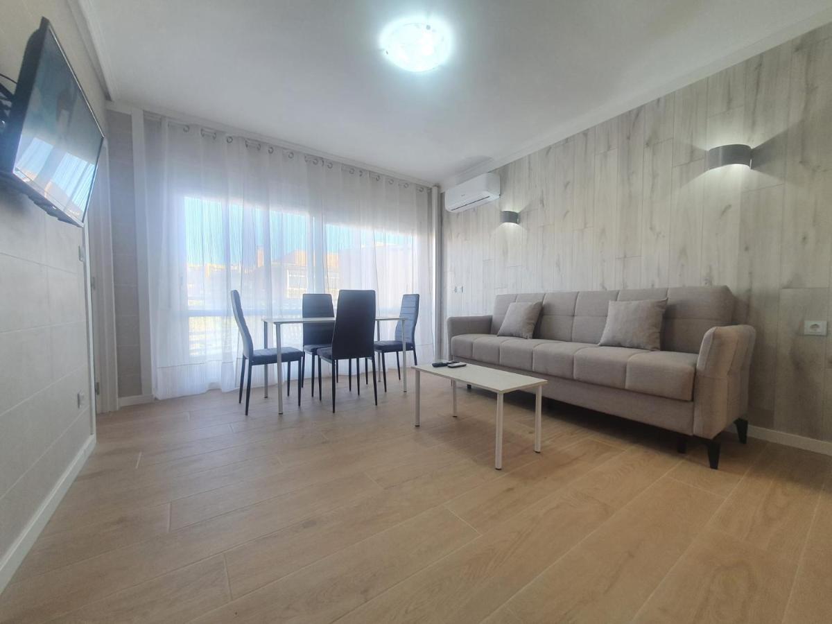 Salou apartamento familiar / piscina / zona tranquila - Housity
