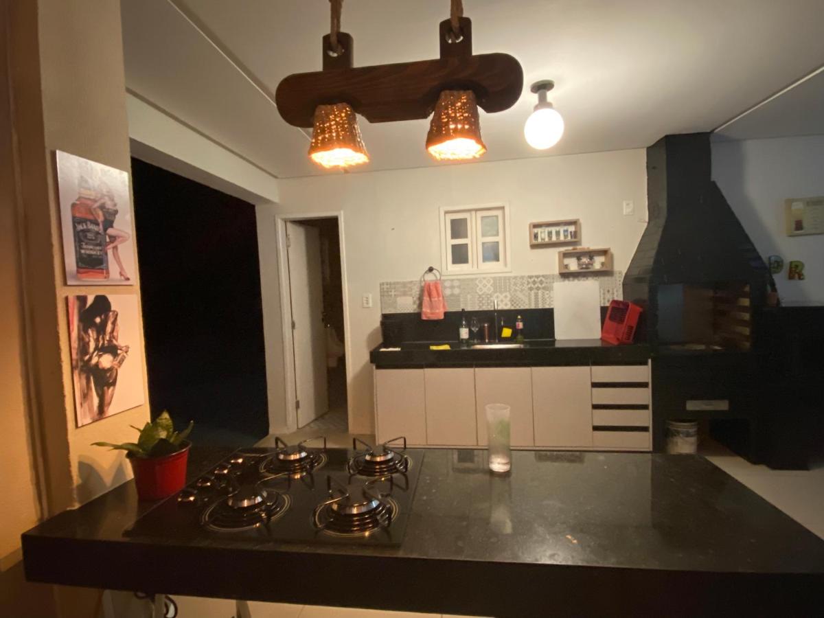 Ampla Casa de Veraneio - Housity