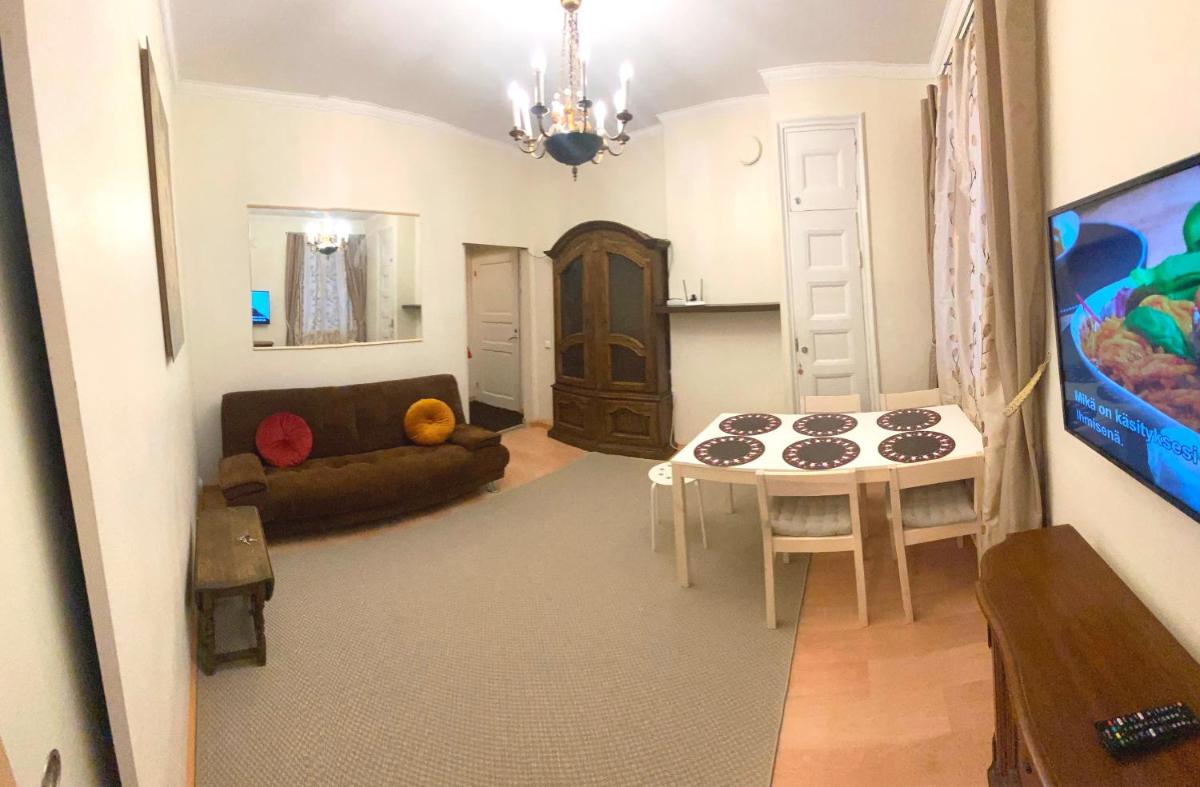 Center of Helsinki with jacuzzi - Housity
