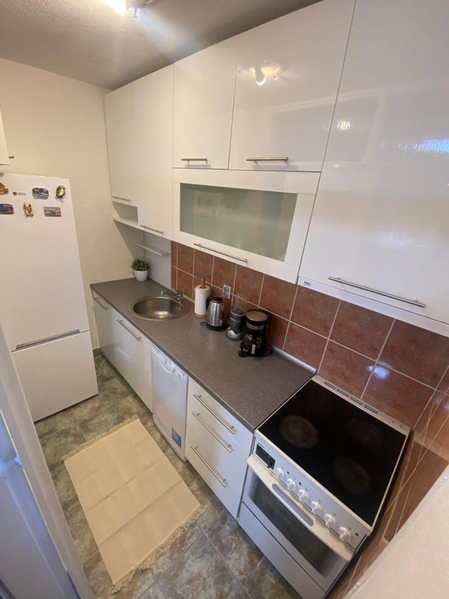 Studio Apartment Dobrinja - Housity