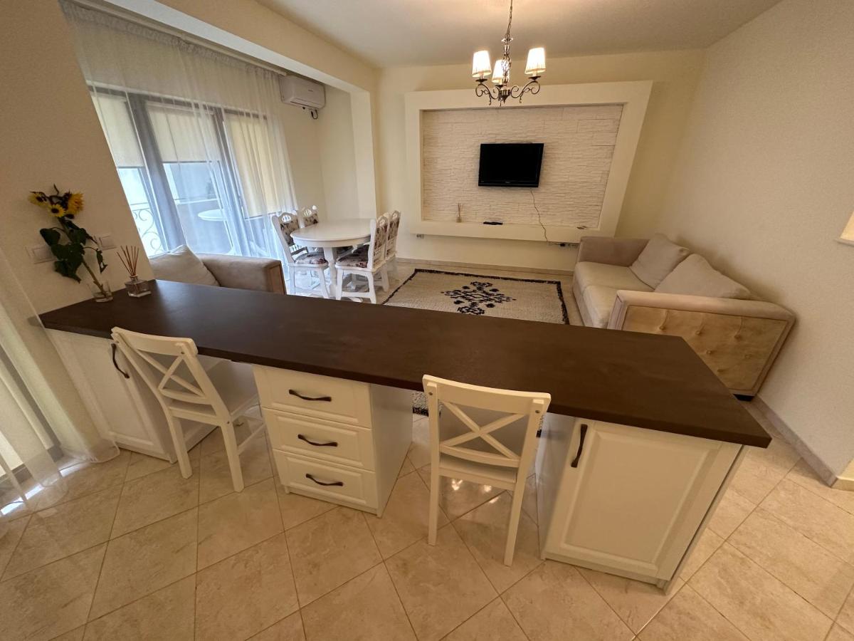 KING PLACE - a classic selection - Housity