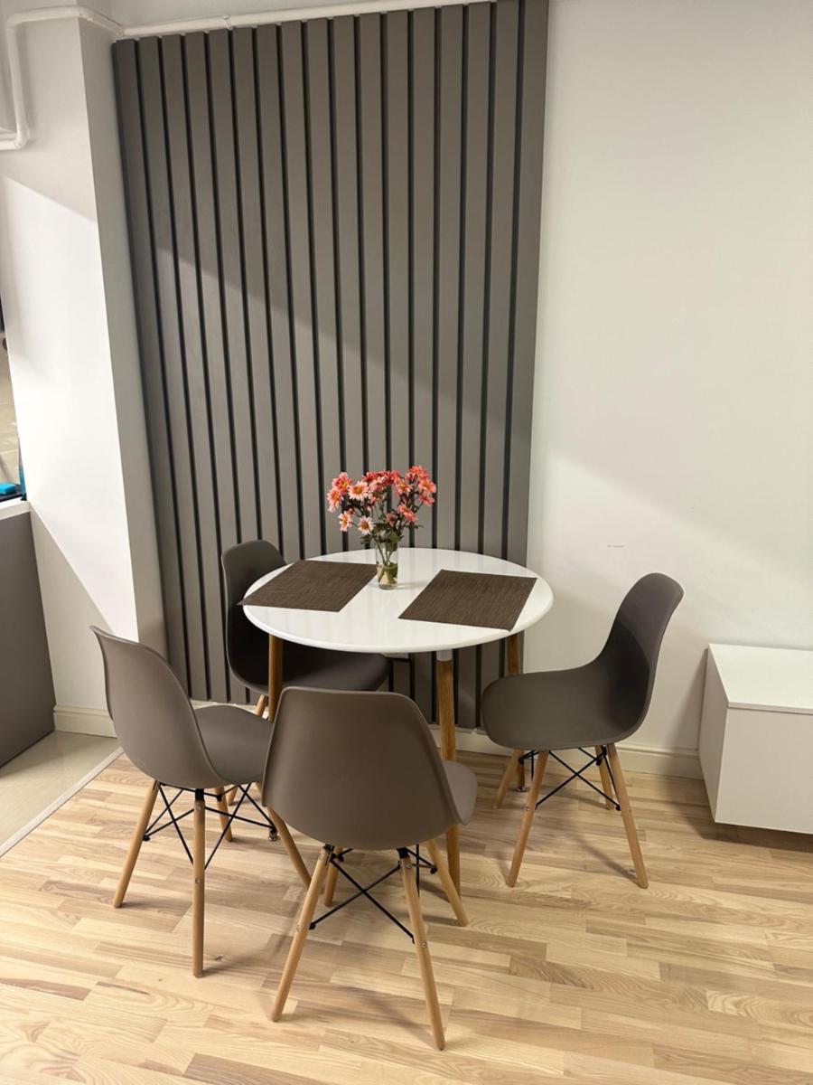 Modern Gray / designed - Housity