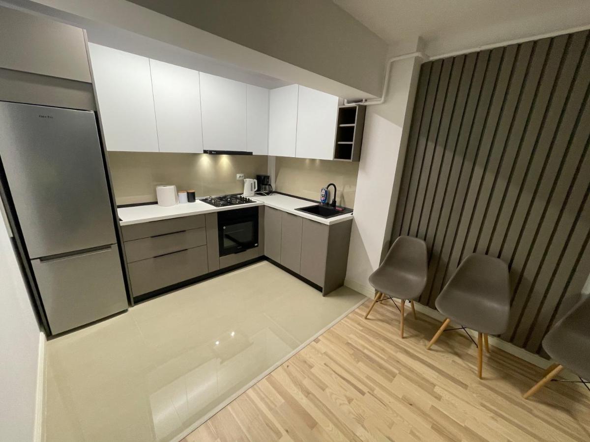 Modern Gray / designed - Housity