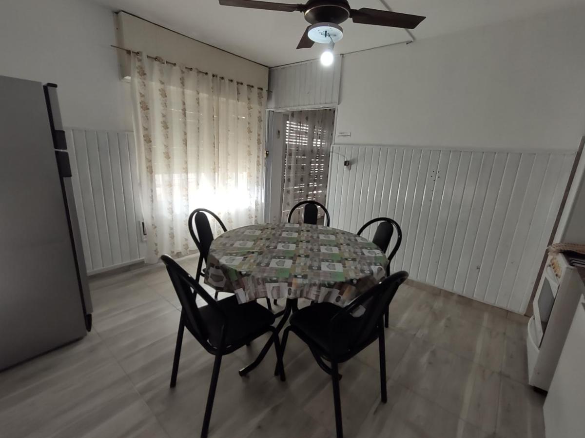 Renovado dpto Los Nietos - Housity
