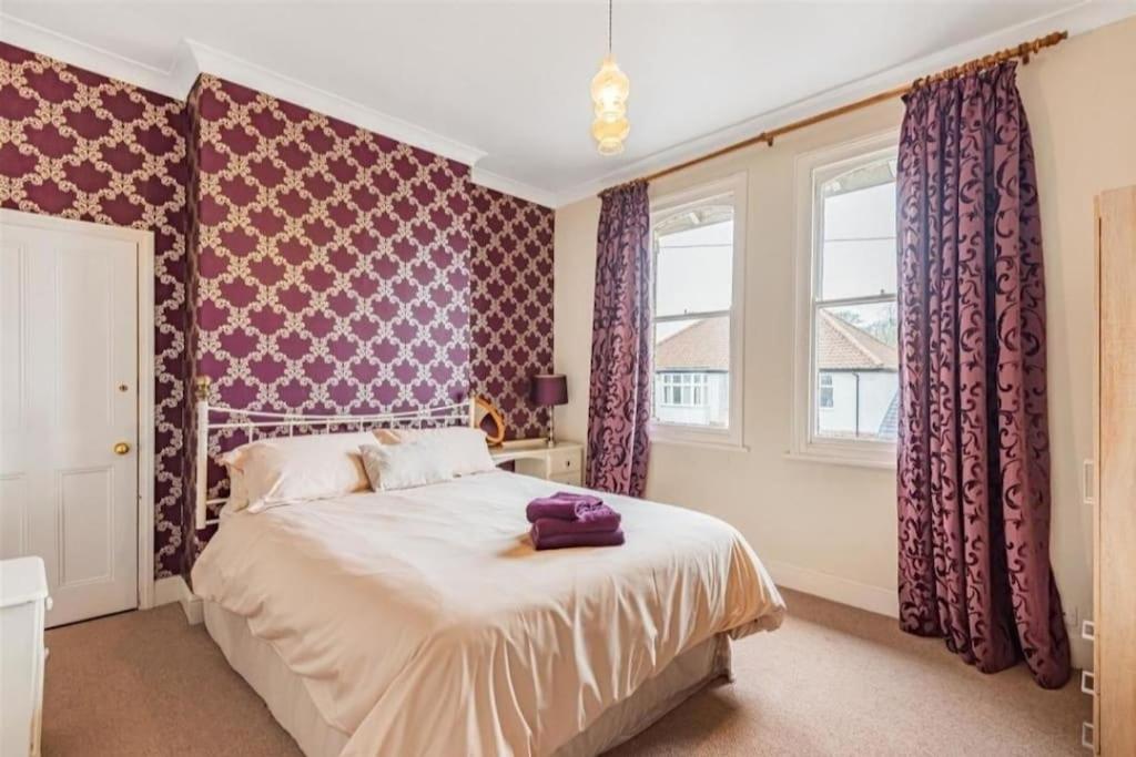 Lovely spacious home, 8mins walk to York Minster - Housity