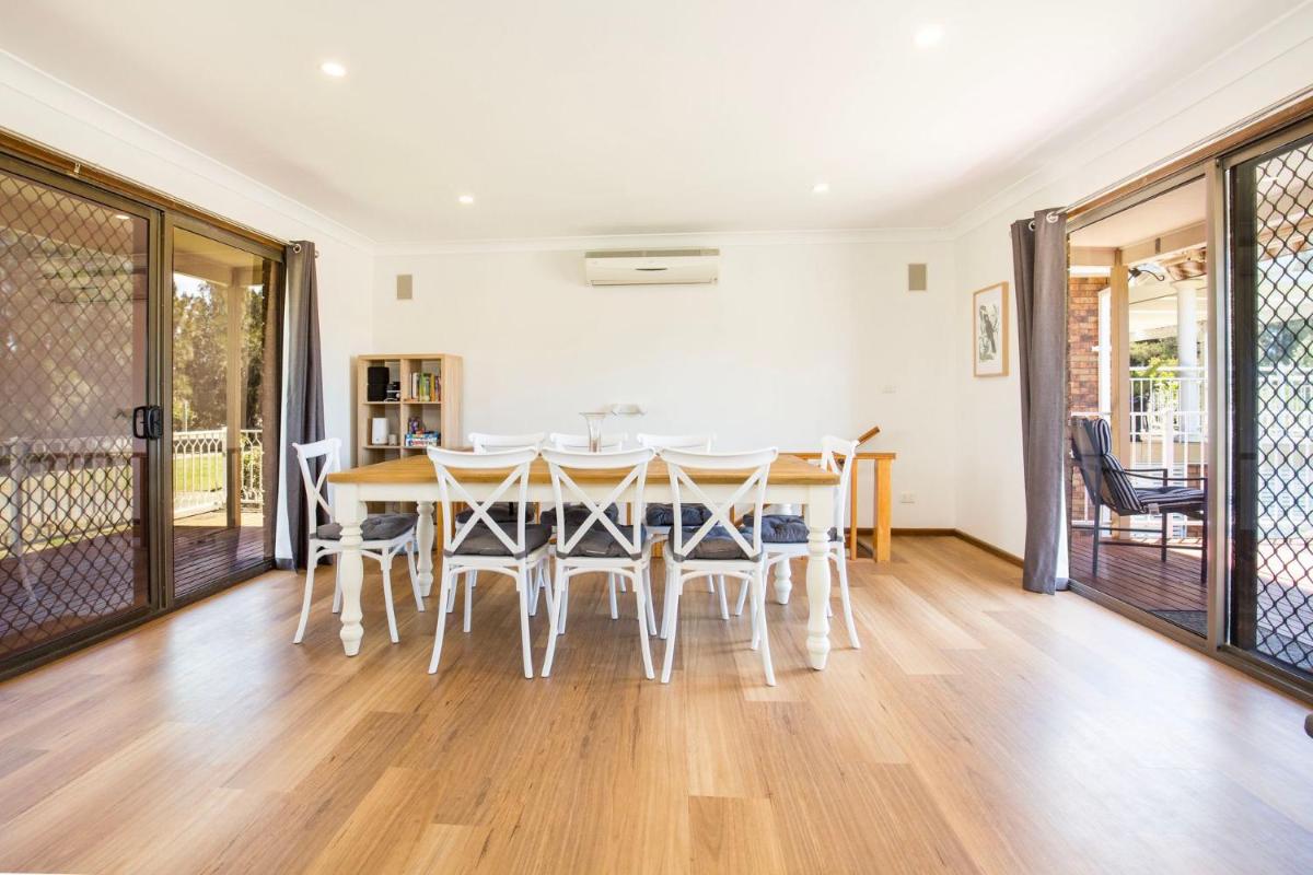 Time and Tide Pet Friendly 1 Min Walk to Beach - Housity