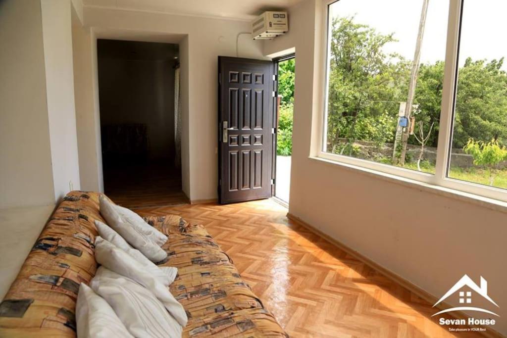 Suitetrails - The Sevan house cottage