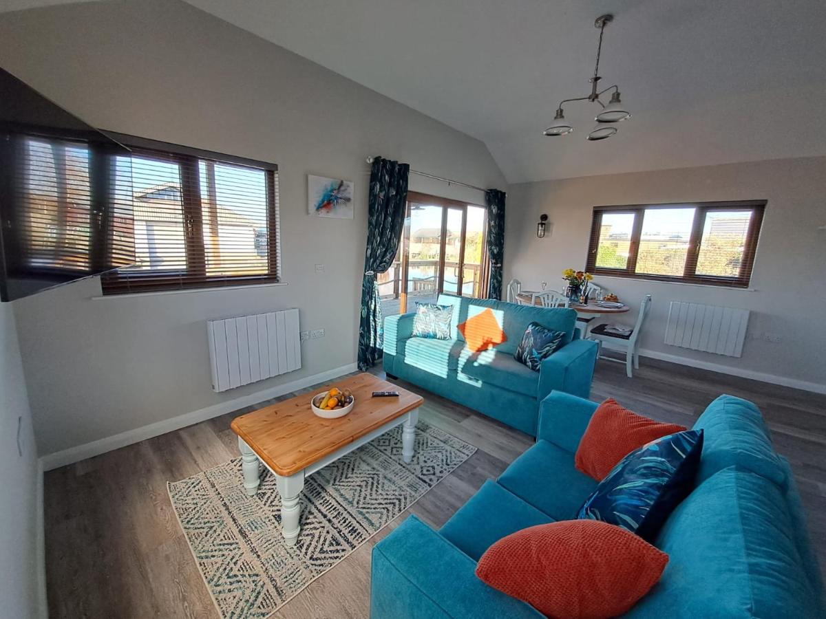 River Bay - Norfolk Broads - Housity