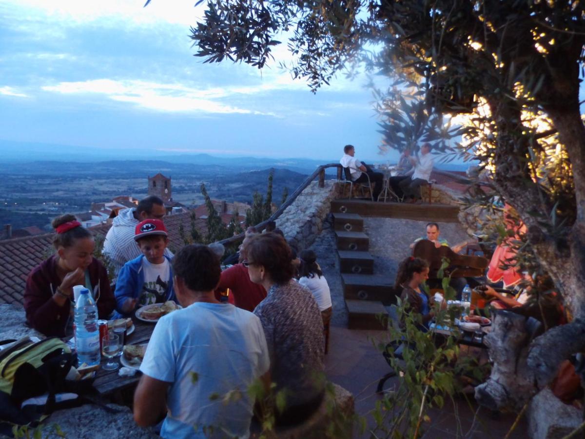 Taverna Lusitana - Housity