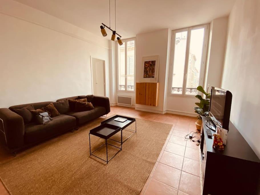 Suitetrails - Marseille LA PLAINE - Vue MER - T3 85 m2