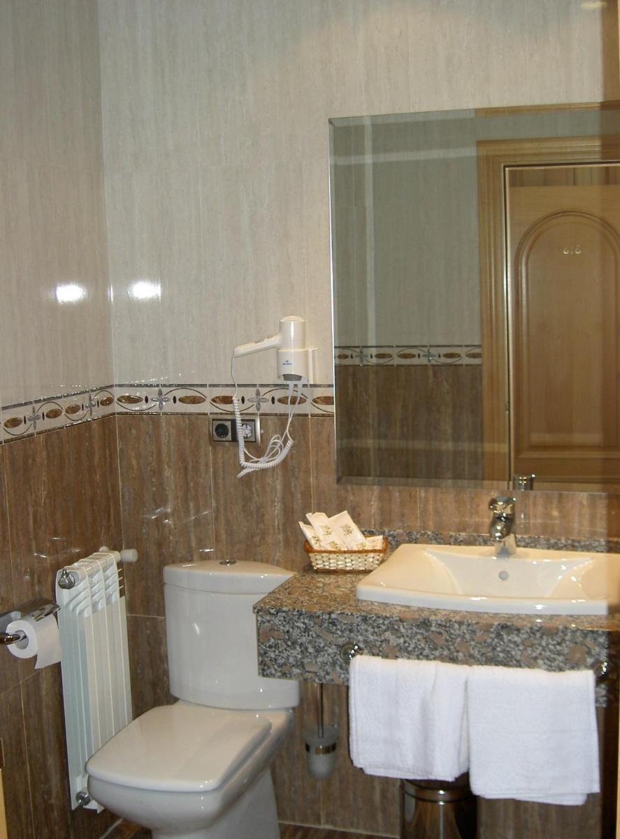 Manrique de Lara - Housity