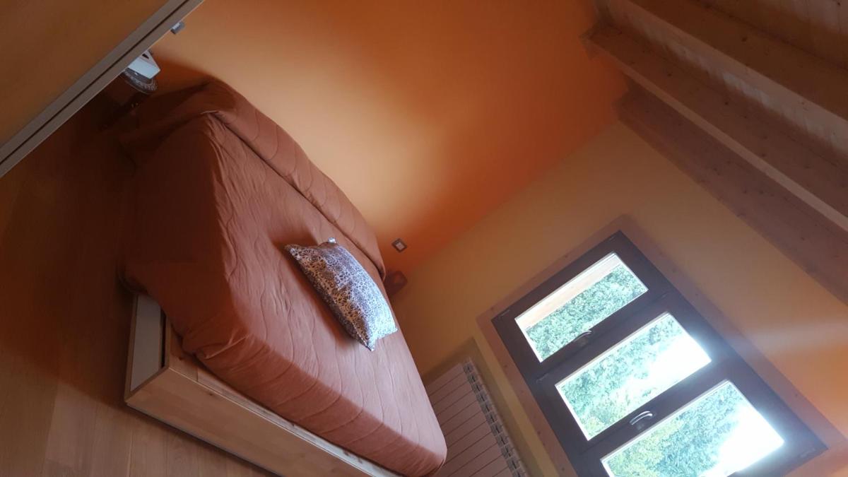 B&B Lo Chalet Di Ocre - Housity