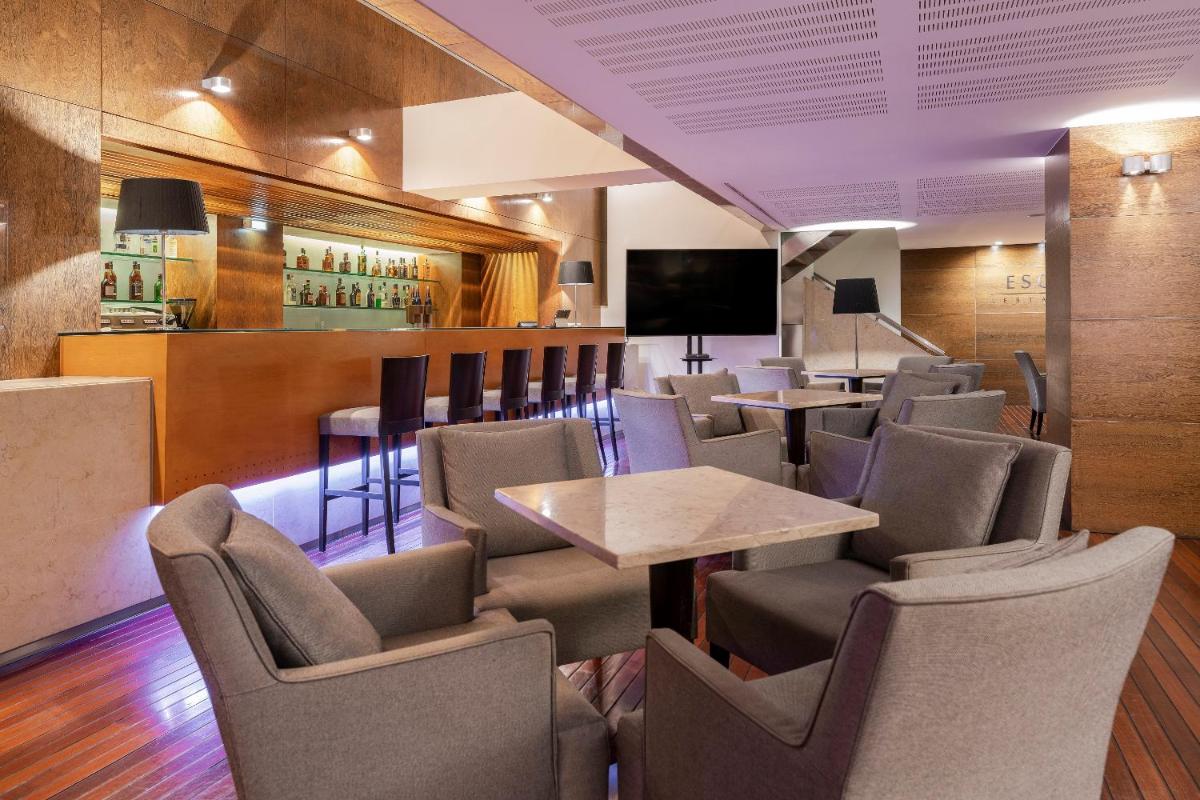 Uma área de estar em Hotel Marina Atlântico