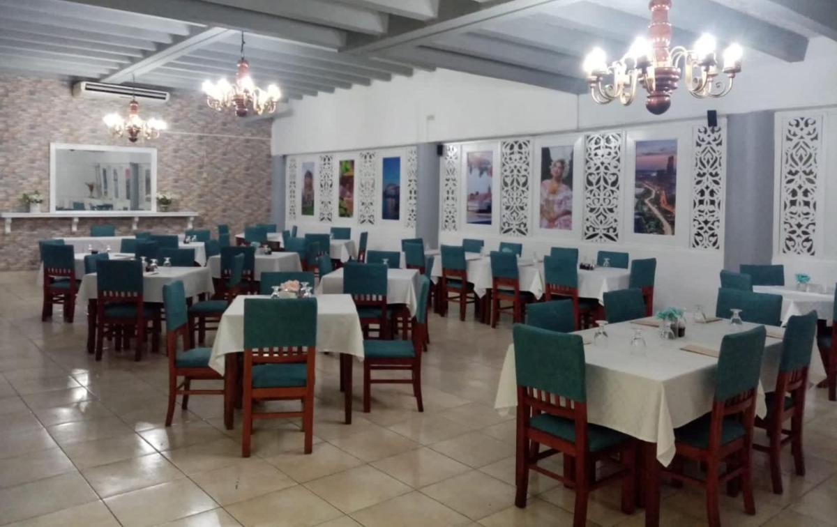 Hotel Tower House Suites - Housity