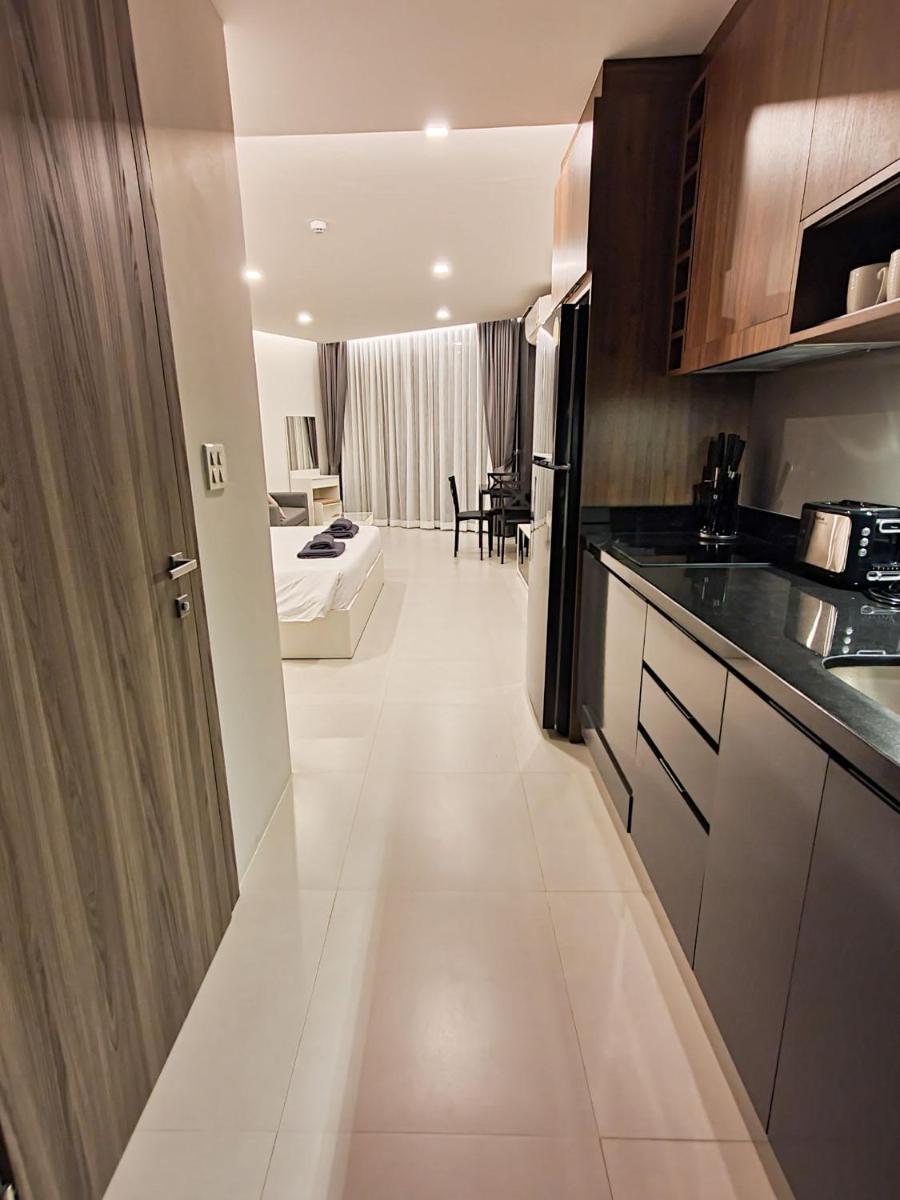E263 Escape Beach House - Housity