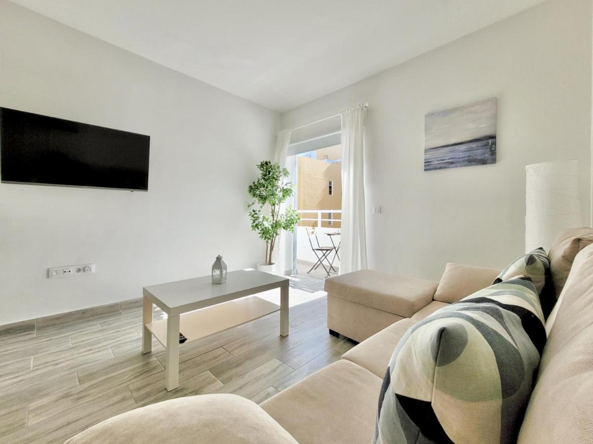 La Hoya 29 Apartments - Housity