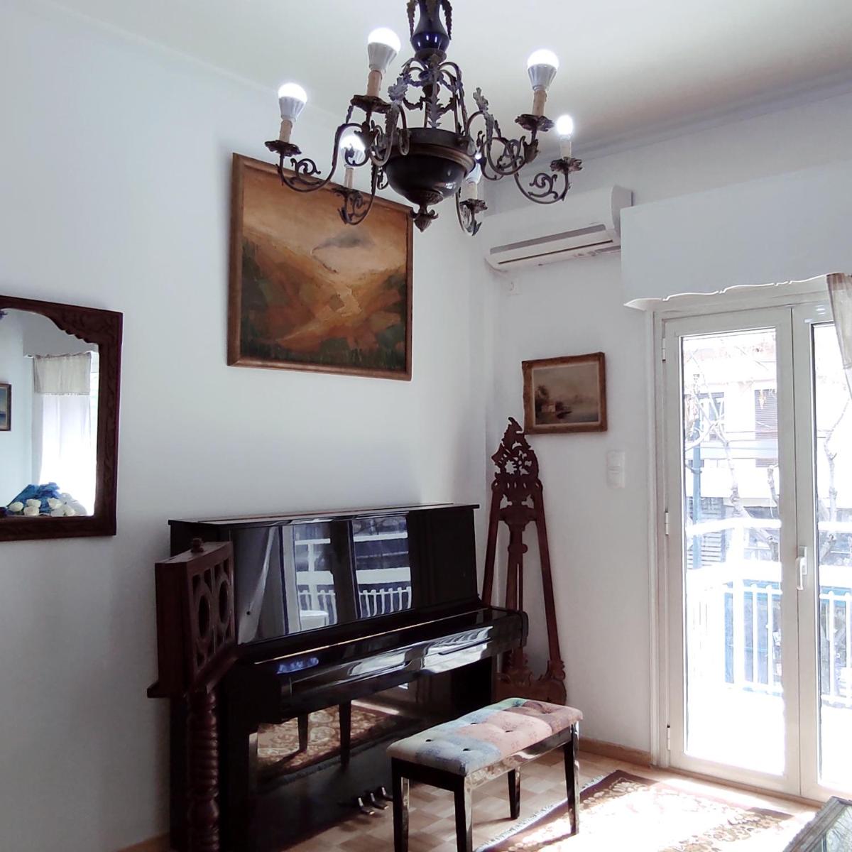 Suitetrails - Art&Comfort Apt Good side Athens City Center