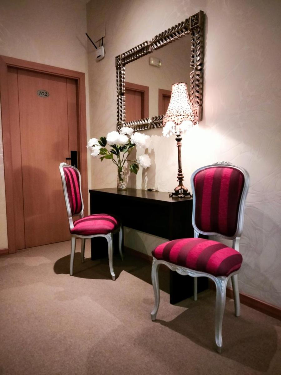 Zona de estar de Hotel & Spa PLAZA Arriate