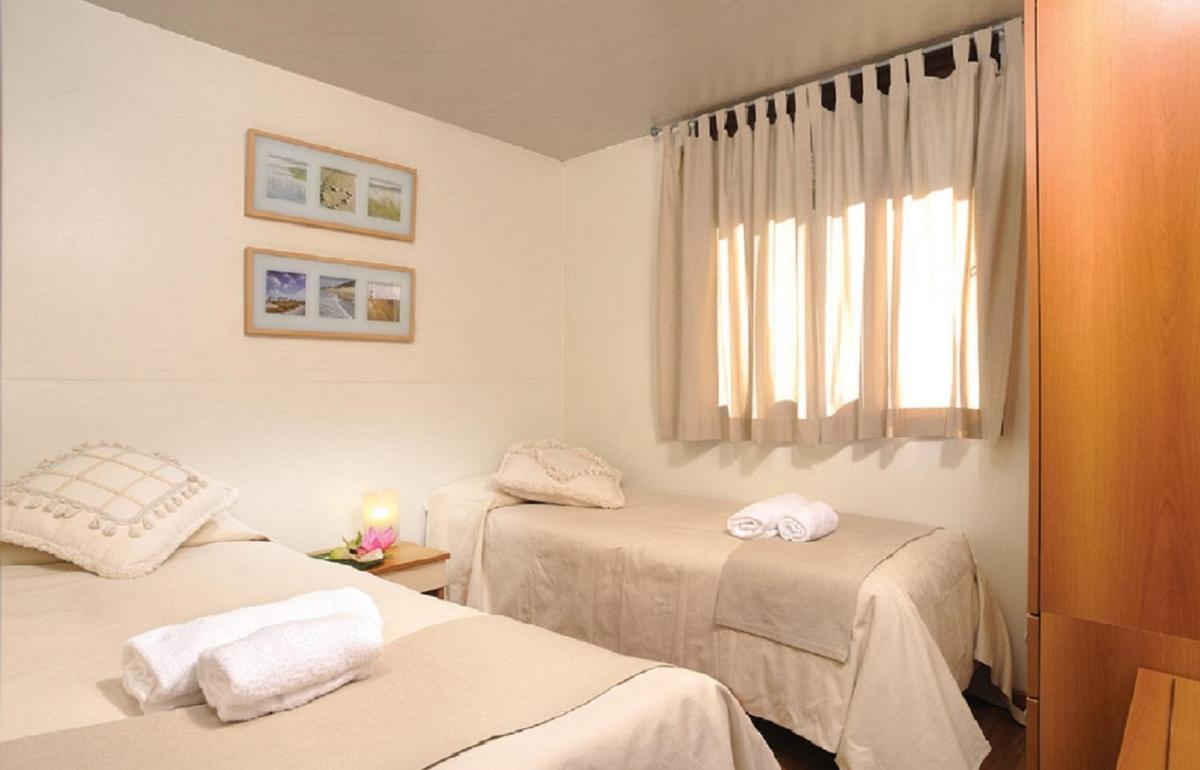 Happy Village & Camping - Housity