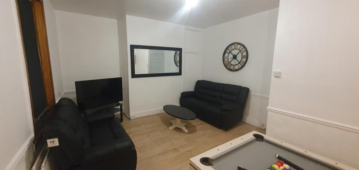 Suitetrails - Hustlers inn apartment