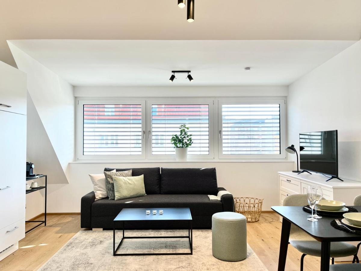 OrestaLiving - Penthouse in 1020 - Hizvo
