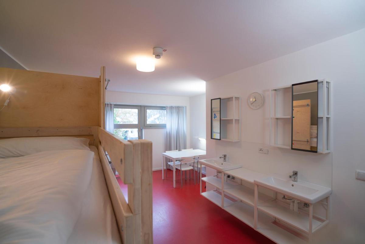 BIG MAMA Berlin - Housity