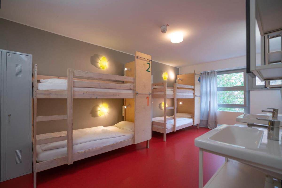 BIG MAMA Berlin - Housity