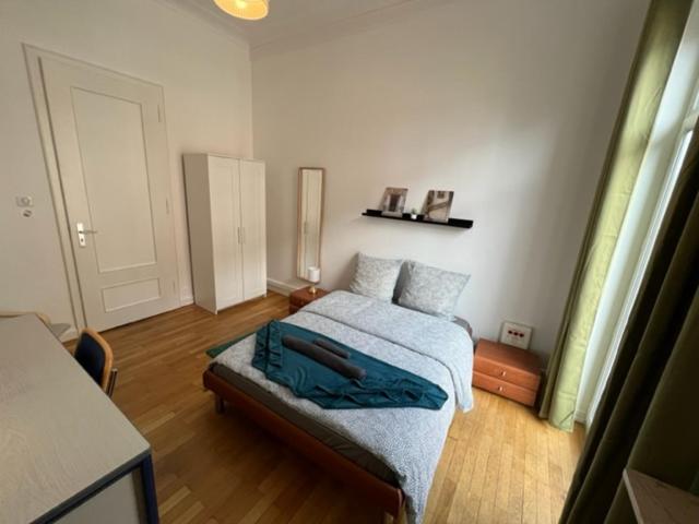 Suitetrails - Chambres privées -Private room- dans un spacieux appartement - 100m2 centre proche gare