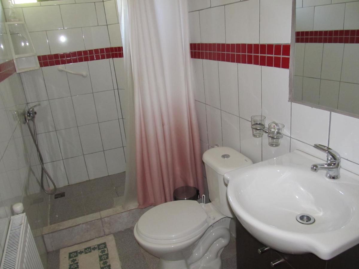ECOHOSTAL HUELLAS DEL BOSQUE - Housity
