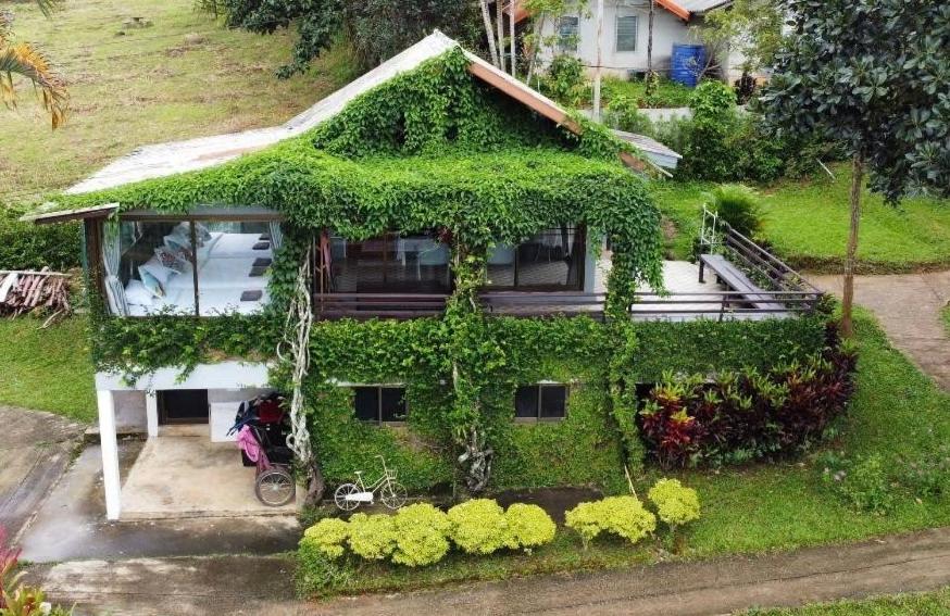 เขาเจ้าขา2 บ้านดอกไม้ - Housity