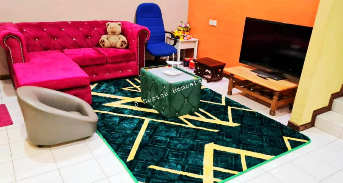 D'Serina Homestay-3 bedroom 6 bed & free parking - Housity