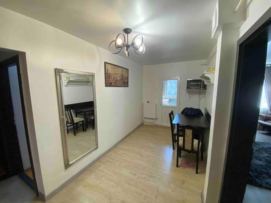 The Urban Hub 1 - Housity