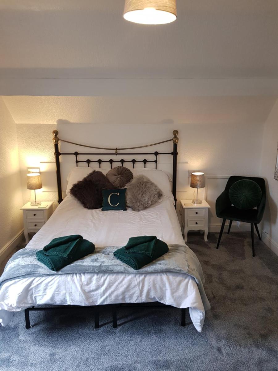 The Cedars Hotel - Housity