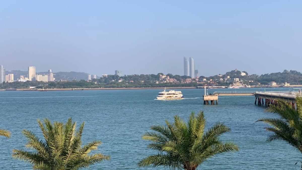 Hotel Indigo Xiamen Haicang, an IHG Hotel - Housity
