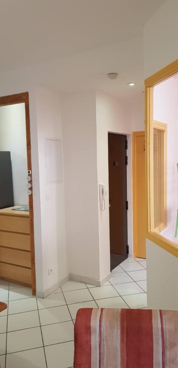 Grand T2 confort 57m2 - Housity