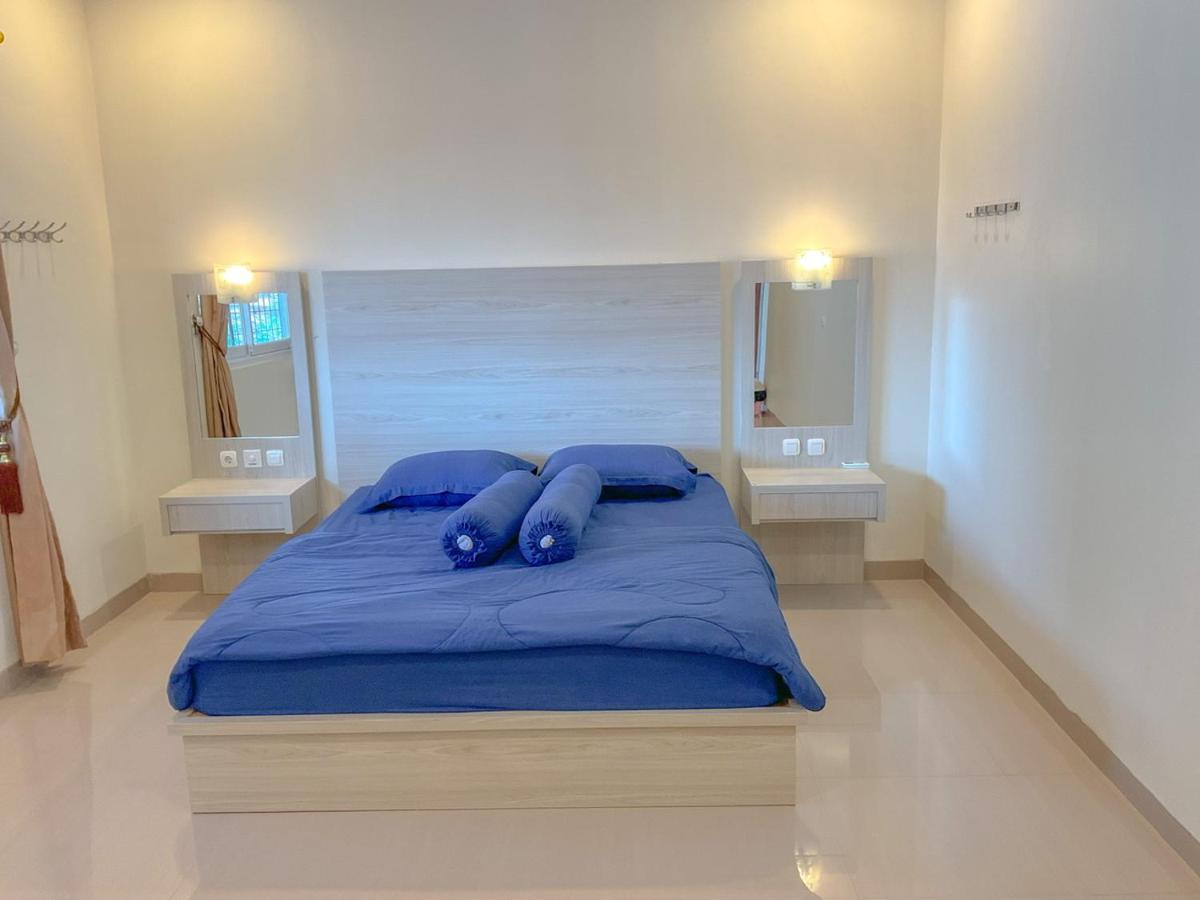 Villa London Puncak - Housity