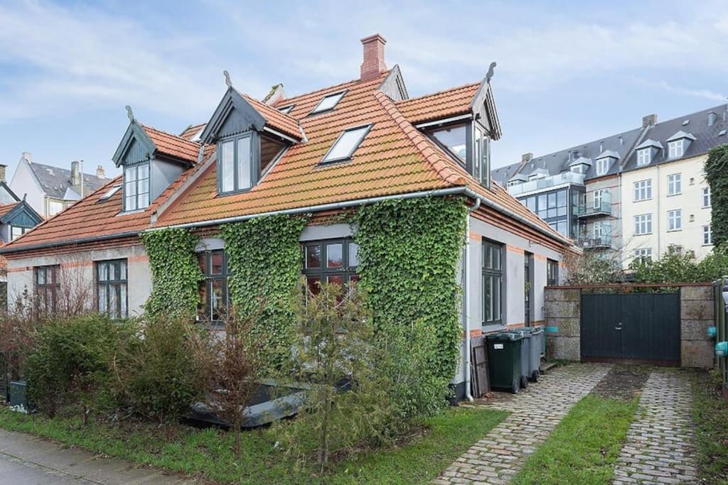 Suitetrails - Colorful house close to city center of Copenhagen
