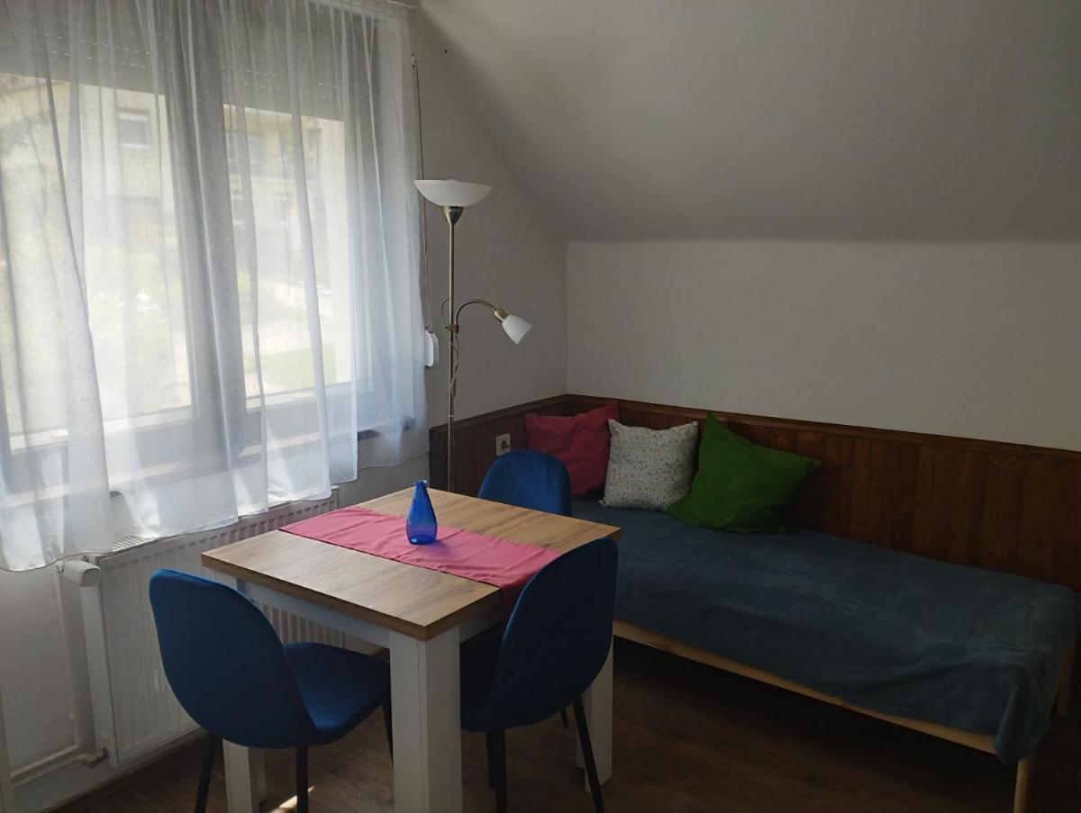 Börzsöny Vendégház - Housity