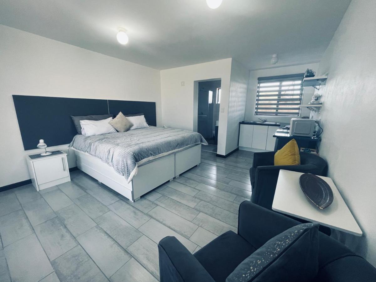 Mo’Ville Guest House - Housity