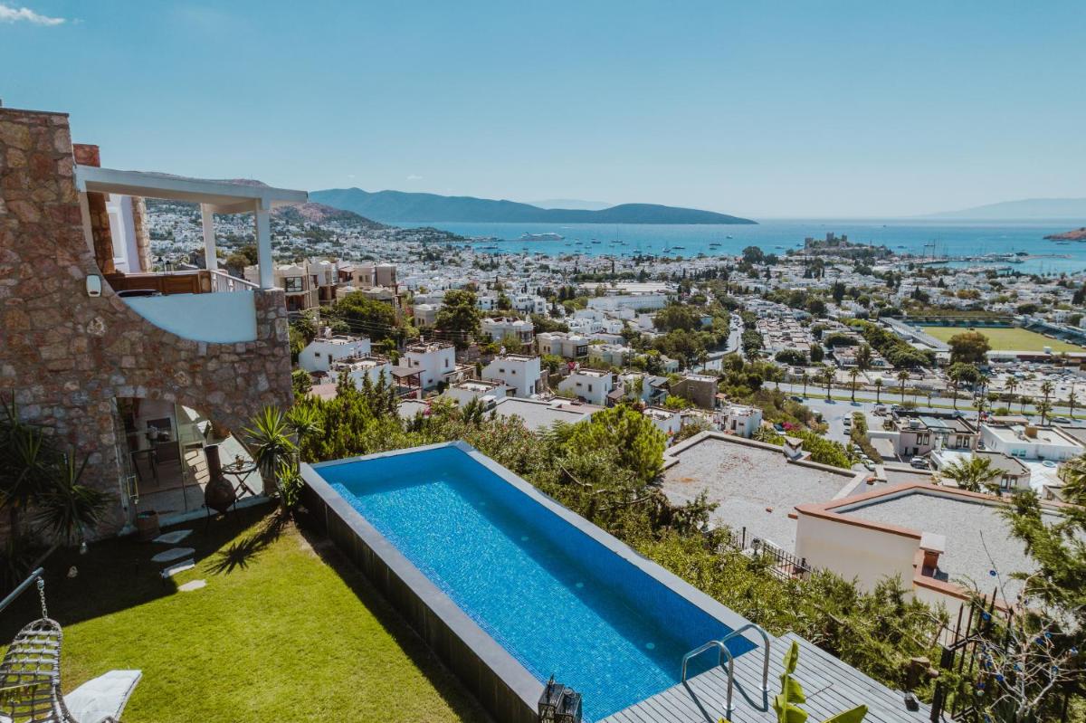 Luxury Villa with Pool Best View in Bodrum - Housity