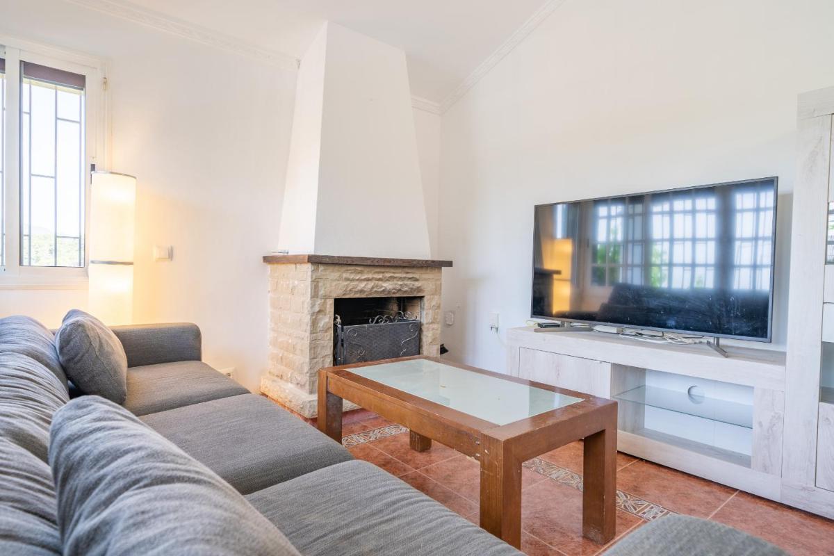 HomeHolidaysRentals Erandi - Costa Barcelona - Housity
