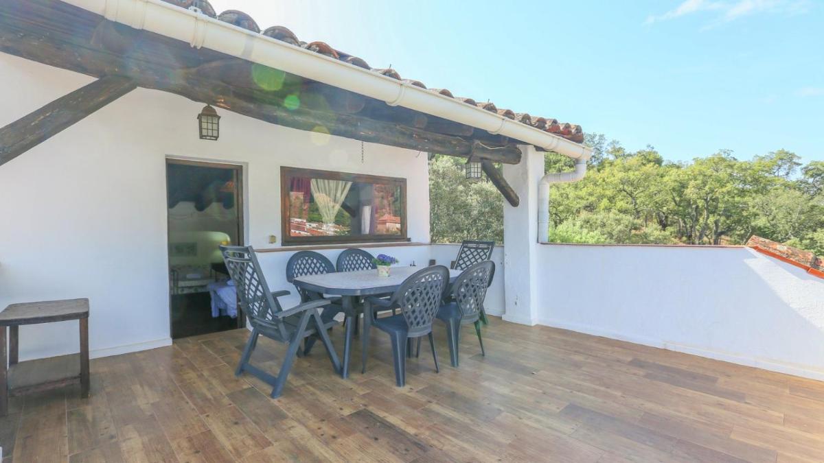 Casa los Madroñeros Alájar by Ruralidays - Housity