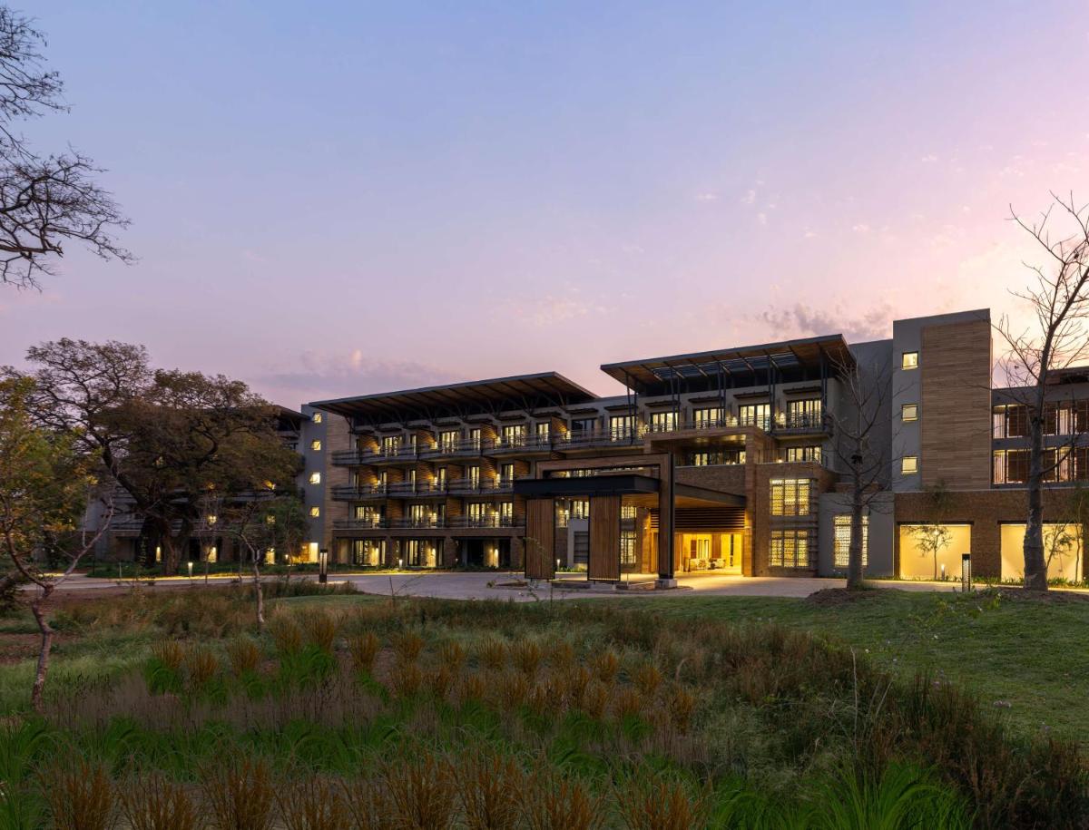 Radisson Blu Mosi-oa-Tunya Livingstone Resort - Hizvo