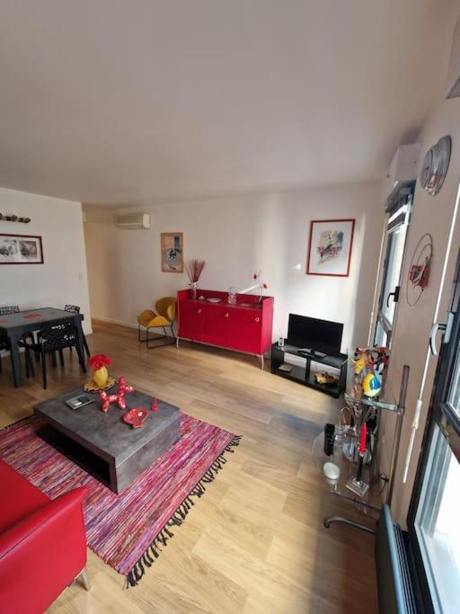 Le Carmin - Housity