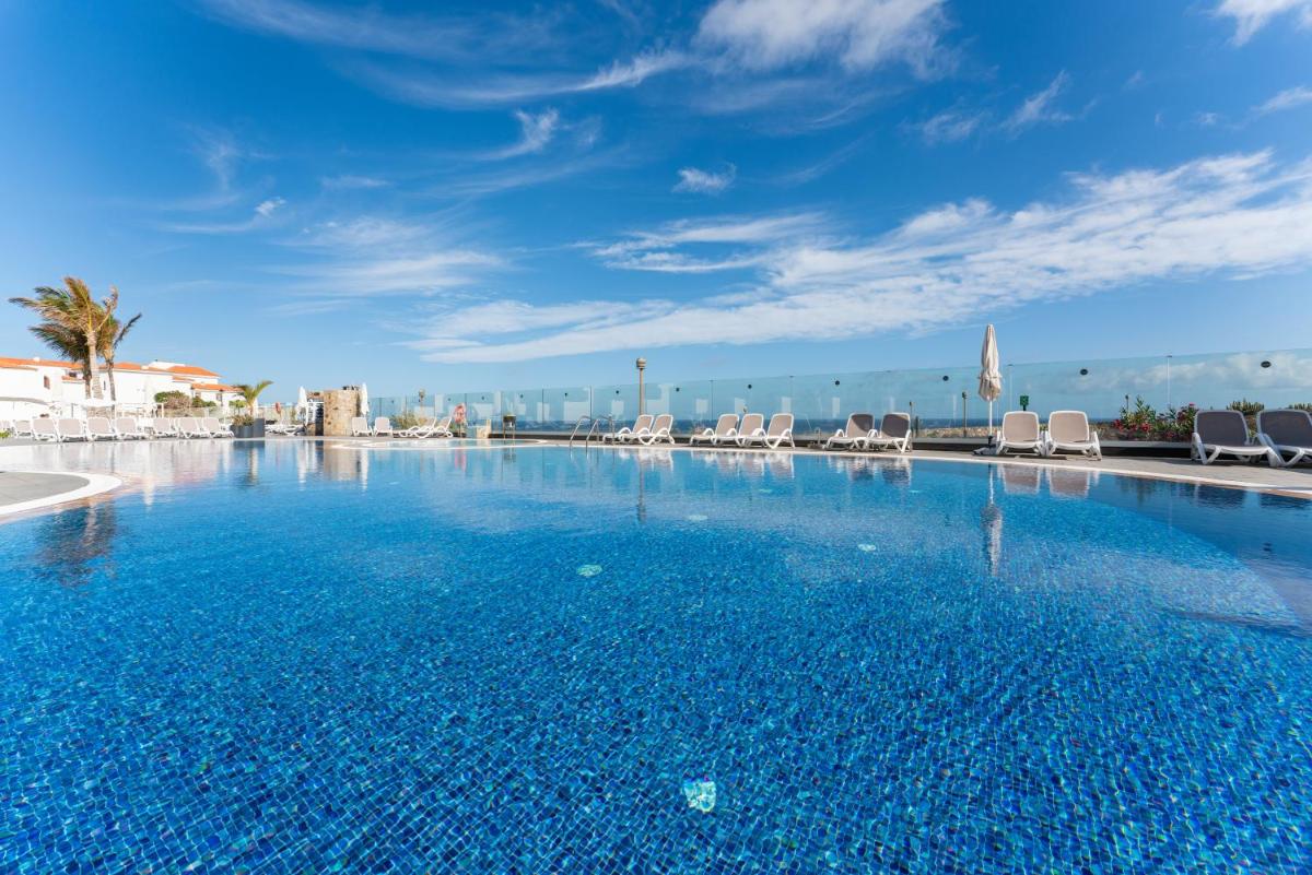 Piscina en o cerca de Occidental Roca Negra - Adults Only