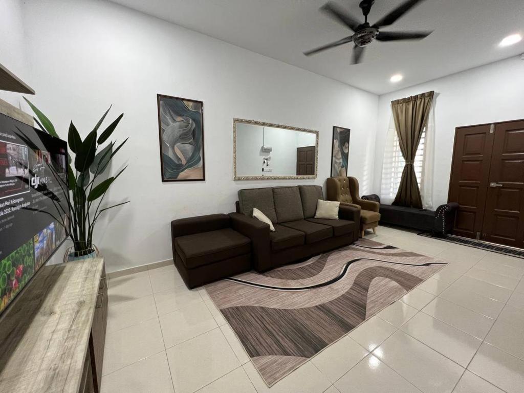 Suitetrails - Homestay Kemaman Fyna06